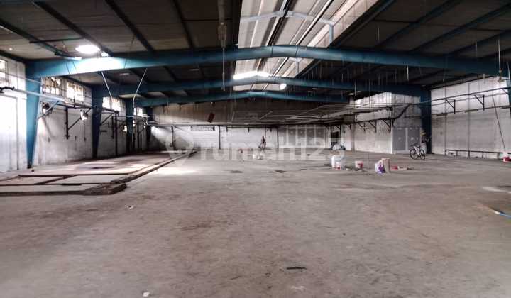 Hot Rent Good Warehouse Cheap 50k/m Row Wide Road in Karawaci Hot Rent Good Warehouse Cheap 50k/m Row Wide Road in Karawaci