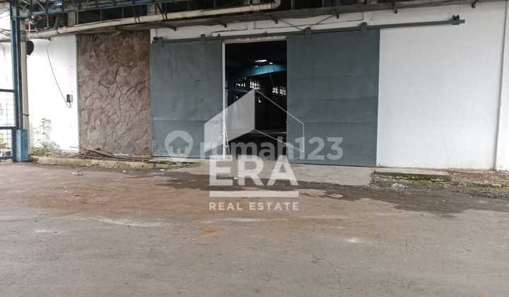 Hot Rent Good Warehouse Cheap 50k/m Row Wide Road in Karawaci Hot Rent Good Warehouse Cheap 50k/m Row Wide Road in Karawaci