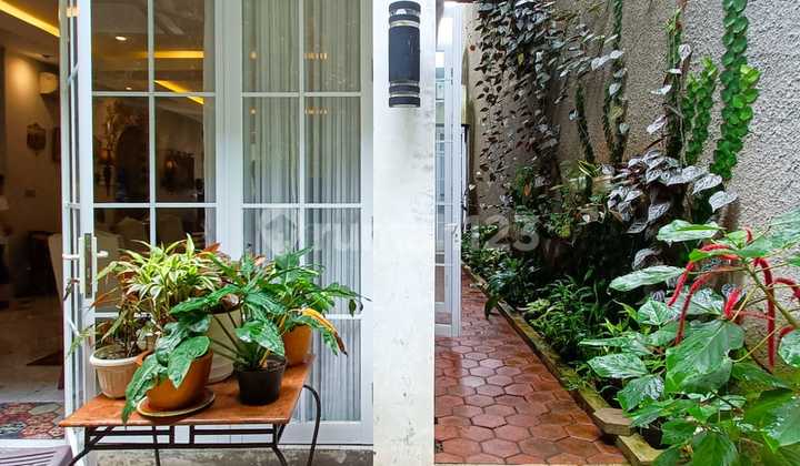 Turun Harga Rumah Siap Huni Dalam Cluster di Sektor 5 Bintaro 2