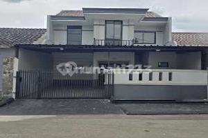 Turun Harga Rumah Minimalis Hadap Timur Dalam Cluster di BSD