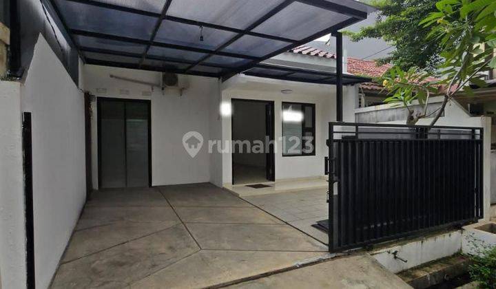 RUMAH RAPIH SIAP HUNI 1.5 LANTAI DI BINTARO JAYA SEKTOR 5
 2