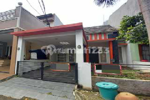 Rumah Cantik Dalam Cluster One Gate Bebas Banjir di BSD Tangsel