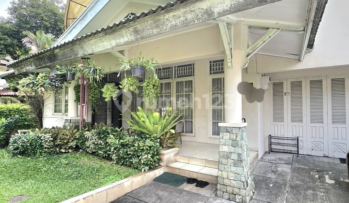 Rumah Hoek Dengan Halaman Luas Siap Huni Di Bintaro Sektor 7 2