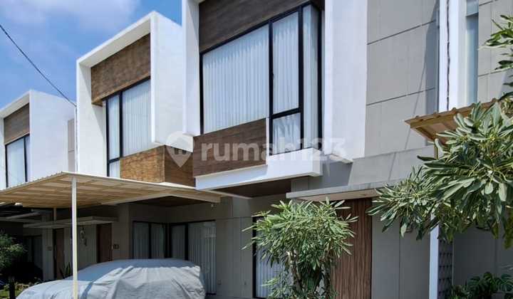 Rumah Baru Minimalis Dengan Halaman Belakang Luas Di Bintaro Area 2