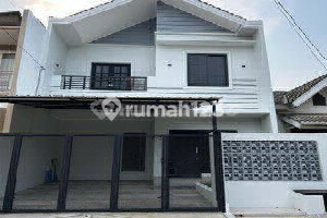 Rumah Baru Dgn Kitchen Set Taman Dekat Pintu Toll Di BSD