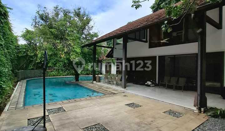 Tropical House With Private Pool Siap Huni Di Kemang Jaksel