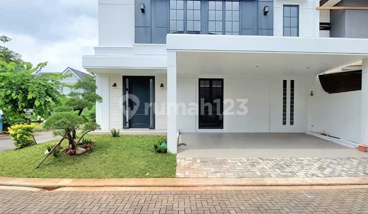 Rumah Modern Posisi Hoek Siap Huni Dalam Cluster One Gate di BSD 2