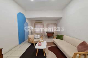 Rumah 1.5 Lantai Hadap Timur Siap Huni Di Bintaro Sektor 1