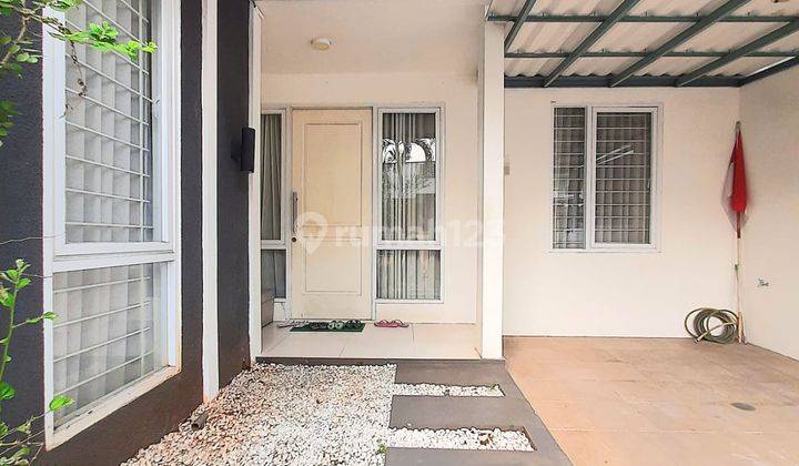 Rumah Terenovasi Dengan Taman Dalam Perumahan Di Graha Bintaro 2