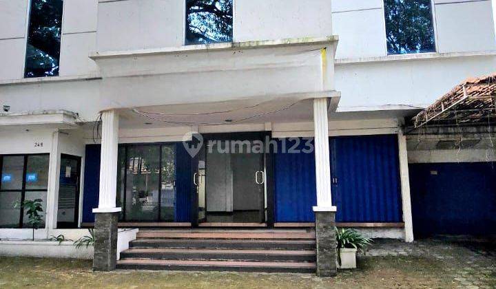 Ex Kantor Bank Pinggir Jalan Untuk Usaha Di Sukajadi Bandung 2