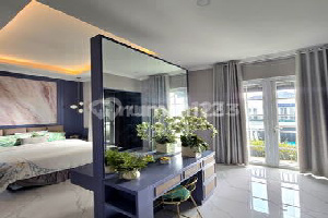 Fully Furnished American Classic With Private Pool in Rempoa