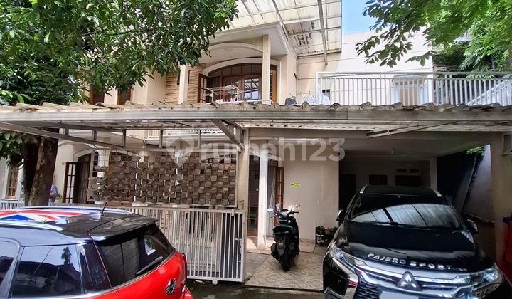 Rumah Open Space Hoek Ada Balkon Dan Halaman Luas Di Sektor 2 2