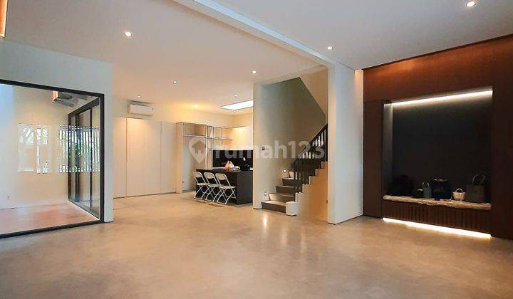 Turun Harga Rumah Desain Modern Ada Walk In Closet Di Bintaro 1