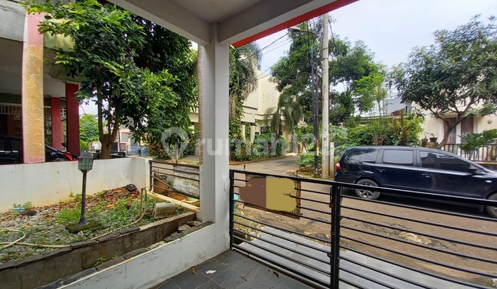 Rumah Cantik Dalam Cluster One Gate Bebas Banjir di BSD Tangsel 2