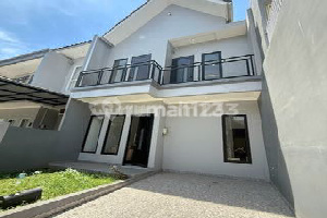 Modern Semi Furnished Minimalist House Ready to Occupy in BSD Modern Semi Furnished Minimalist House Ready to Occupy in BSD