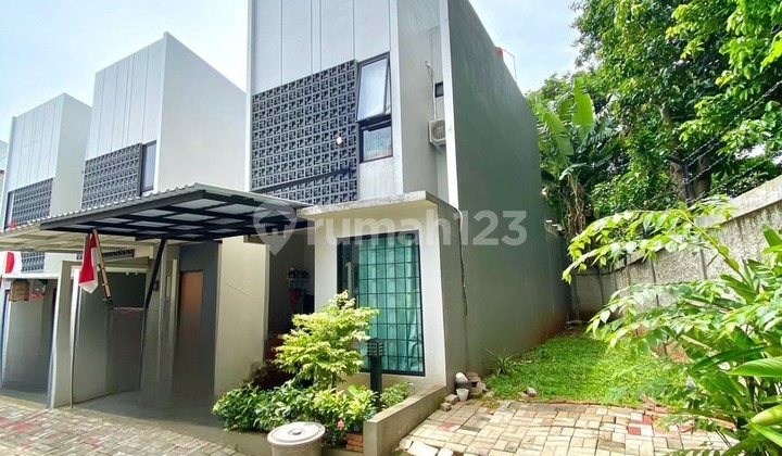 Rumah 2 Lantai Minimalis Terawat Siap Huni Di Ciputat Tangsel