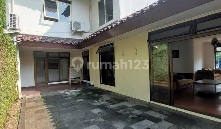 Rumah Tanah Luas Dalam Cluster Depan Taman Di Sektor 7 Bintaro 2