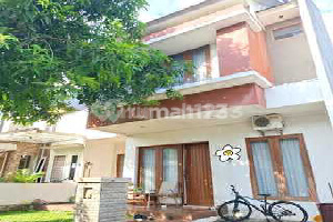 Rumah Siap Huni Semi Furnished Dalam Cluster Rapih Di Graha Raya Rumah Siap Huni Semi Furnished Dalam Cluster Rapih Di Graha Raya