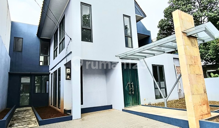 Turun Harga Rumah Baru Renovasi Kamar Lima Di Bintaro Jaya