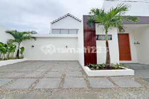 Drop Price Brand New Villa With Private Pool Di Ungasan Bali