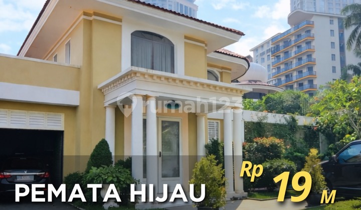 Rumah Harga Menarik Kondisi Sangat Terawat Siap Huni Dalam Komplek Lokasi Prime Area di Permata Hijau