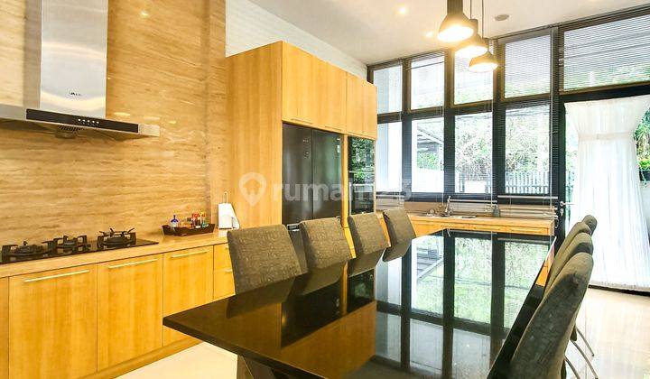 Jual Rumah Murah Baru 3 Lantai Fully Furnished di Bekasi Barat 1