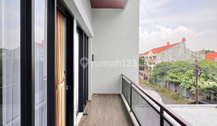 Rumah Harga Murah Desain Modern Minimalis Furnished Siap Huni di Pondok Indah 2