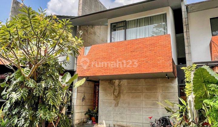 Dijual Rumah Harga Murah Desain Minimalis Modern Furnished 2 Lantai Siap Huni di Jagakarsa Jakarta Selatan 1