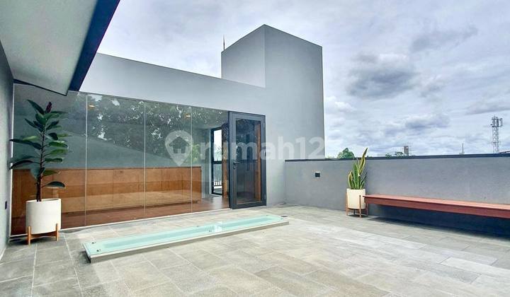 Rumah Baru Dalam Townhouse Desain Modern Tropis Ada Private Pool Luas Siap Huni di Kemang 2