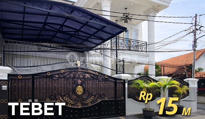 Rumah Mewah Terawat Siap Huni Desain Modern Classic Jalan Depan Lebar di Tebet