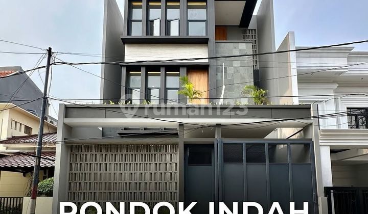 Rumah Brand New Desain Modern Minimalis Dalam Lingkungan Komplek Elit di Pondok Indah