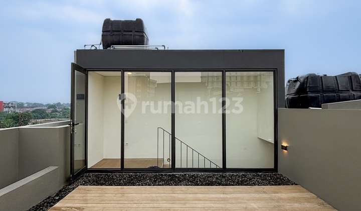 Rumah Baru Desain Modern Minimalis Dalam Townhouse Lokasi Strategis Siap Huni di Cipete  2