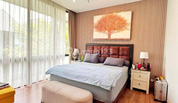  Rumah 3 Lantai Semi Furnished Bagus Di Serenia Hills Type Quantum, Lebak Bulus 2