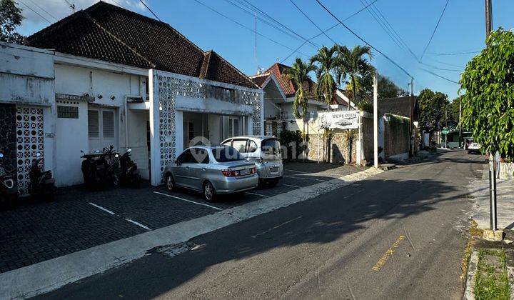 Rumah Lama Cocok Untuk Usaha Lokasi Strategis KotaBaru Yogyakarta 1