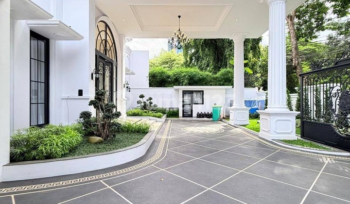 Best Price Newly Renovated Luxurious House At Menteng 2