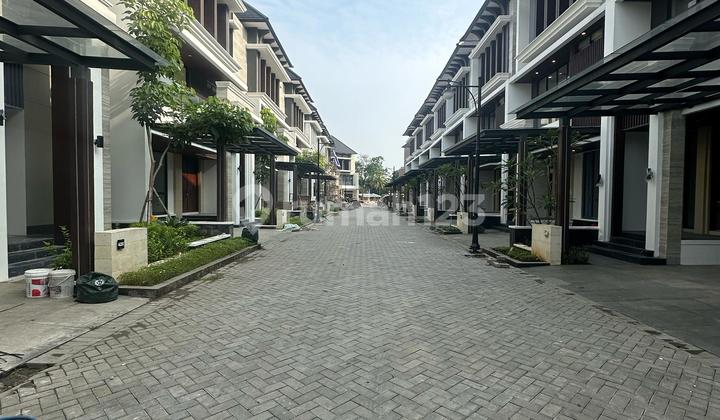 Rumah Baru Dalam Komplek Modern Design Minimalis Di Cilandak 2