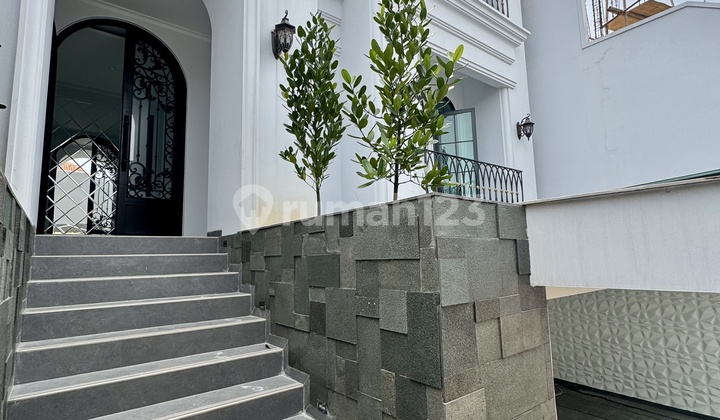 Brand New American Classic 3 Lantai Di Fatmawati Cilandak 2