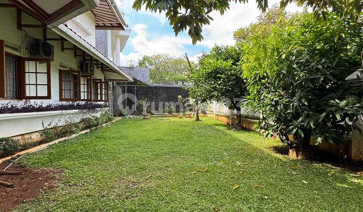 Termurah Rumah Siap Huni Halaman Luas Jalan Boulevard Di Lebak Bulus