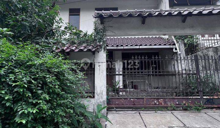 Rumah Lama Posisi Hook 2 Lantai Di Pondok Indah Jual Cepat 2