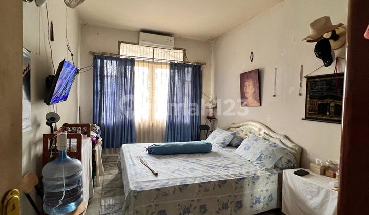 Rumah 1 Lantai Jalan Lebar Dalam Komplek Favorit di Cinere 2