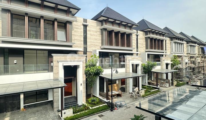 Rumah Baru Dalam Komplek Modern Design Minimalis Di Cilandak