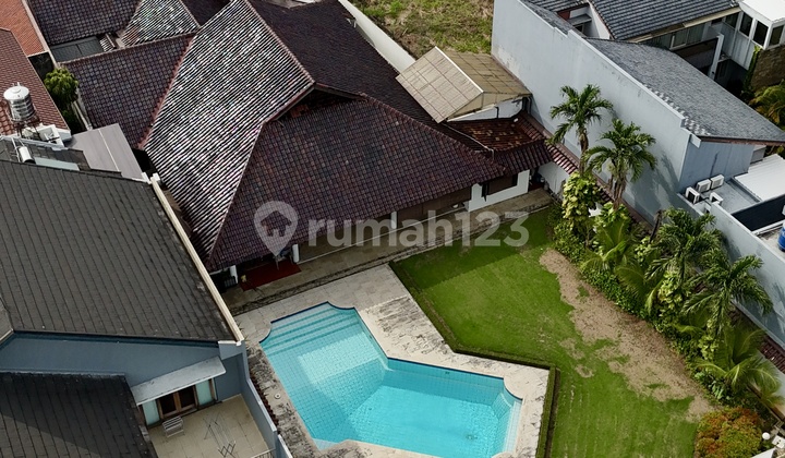 Rumah 1 Lantai Halaman Luas Area Tenang & Strategis di Cipete