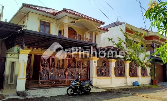 Rumah Mewah Modern Jl Kalingga Banyumanik 1