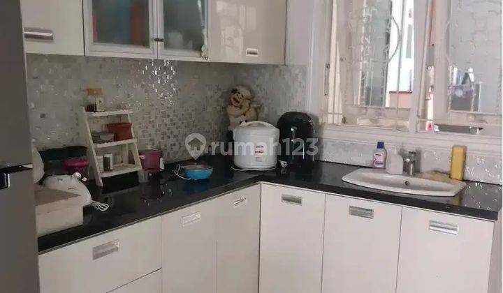 dapur rumah mewah graha candi golf