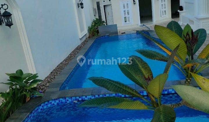 Rumah Mewah Puri Arga Golf Bsb Include Furniture Dan Kolam Renang 2