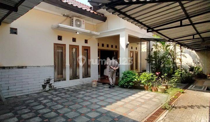 Rumah Strategis Pinggir Jalan Raya Pamularsih Tengah Kota 10