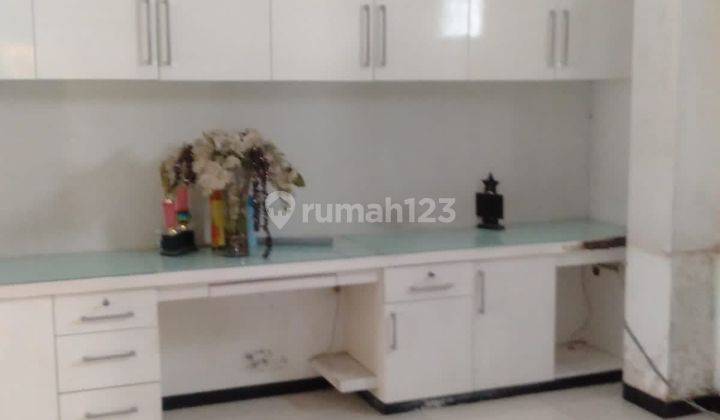Bangunan 4lantai Strategis Jl Raya Pamularsih Cocok Untuk Kantor 9