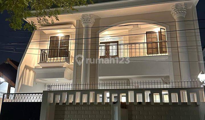 Rumah Mewah Jl Rinjani Gajahmungkur + Furnished 2