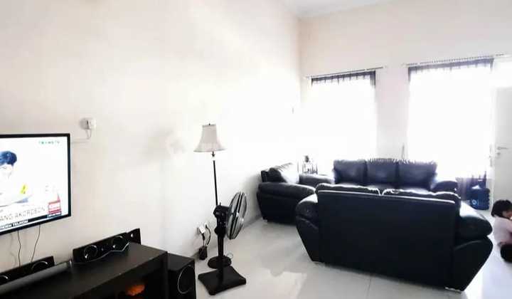 Nice House 1.5 Floors Jasmine Park Plamongan Indah 2