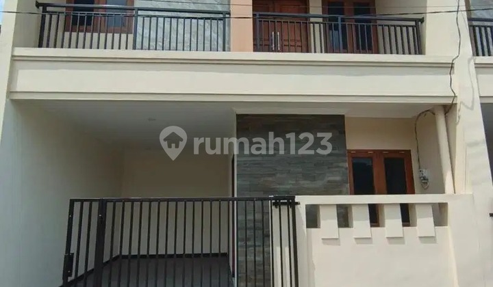 Nice House in the City Center Jl Tumpang Gajahmungkur 1
